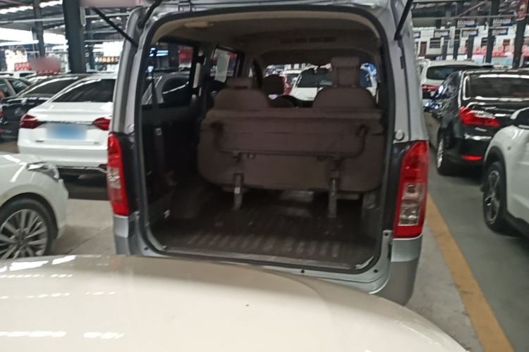 Used Wuling Rongguang V 2016 1.5L Standard Version Rear