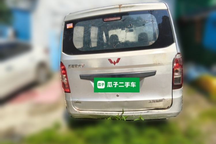 Used Wuling Rongguang V 2016 1.2L Practical Model Non-Power-Assisted Rear