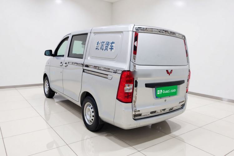 Used Wuling Rongguang V 2016 1.2L Practical Version Rear Left 45 Deg