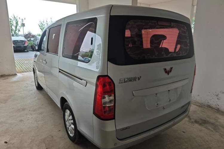 Used Wuling Rongguang V 2016 1.5L Standard Version Rear Left 45 Deg