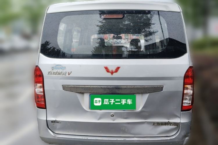 Used Wuling Rongguang V 2016 1.5L Practical Version Rear