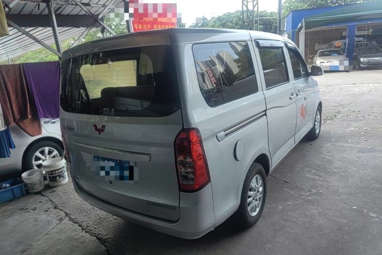 Used Wuling Rongguang V 2016 1.5L Standard Version Rear Right 45 Deg