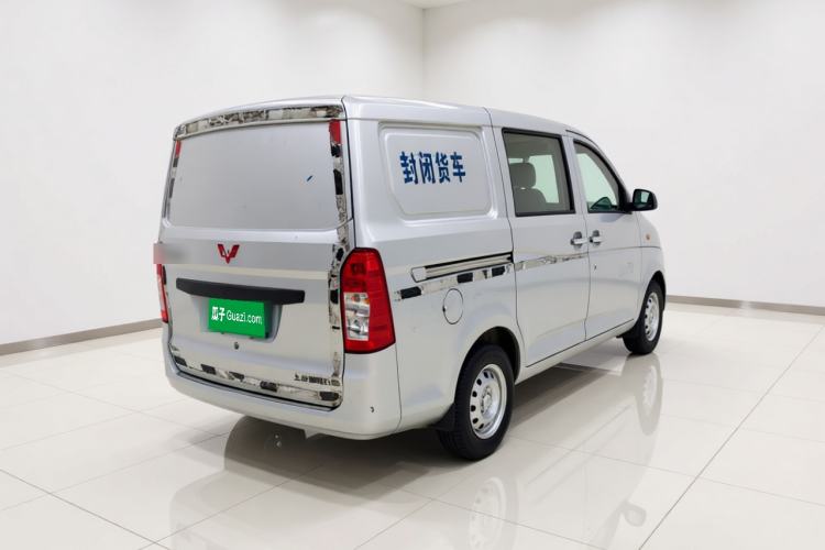 Used Wuling Rongguang V 2016 1.2L Practical Version Rear Right 45 Deg