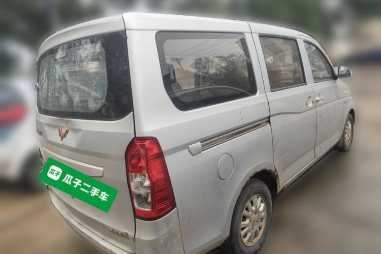 Used Wuling Rongguang V 2016 1.5L Standard Version Rear Right 45 Deg