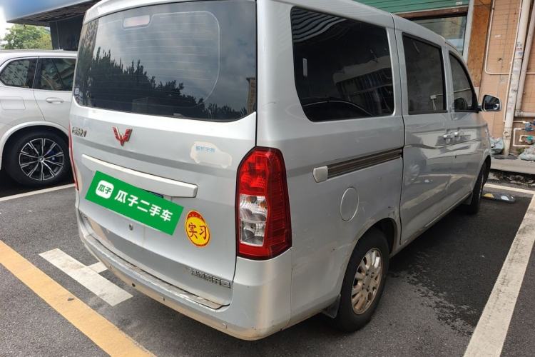 Used Wuling Rongguang V 2016 1.5L Standard Version Rear Right 45 Deg