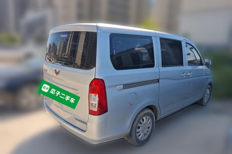 Used Wuling Rongguang V 2016 1.5L Standard Version Rear Right 45 Deg
