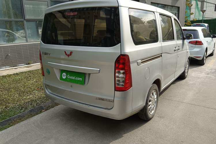 Used Wuling Rongguang V 2016 1.5L Standard Version Rear Right 45 Deg