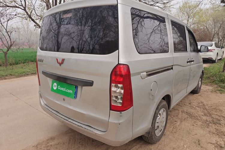 Used Wuling Rongguang V 2016 1.5L Practical Version Rear Right 45 Deg