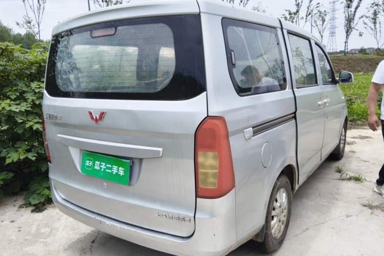 Used Wuling Rongguang V 2016 1.5L Standard Version Rear Right 45 Deg