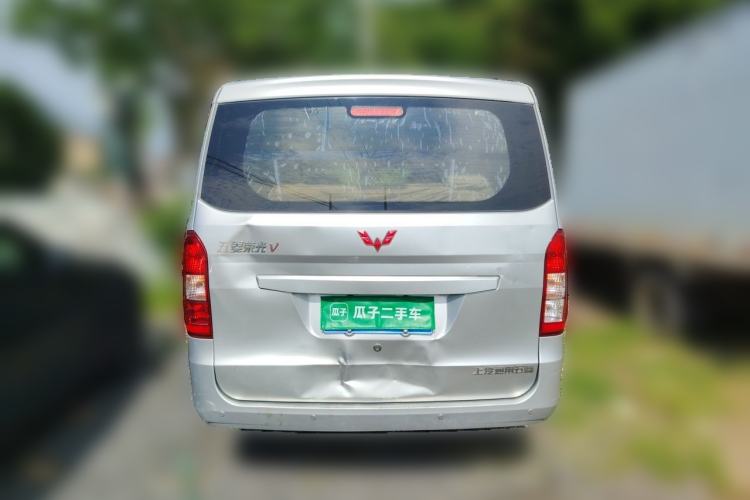 Used Wuling Rongguang V 2016 1.5L Standard Version Rear