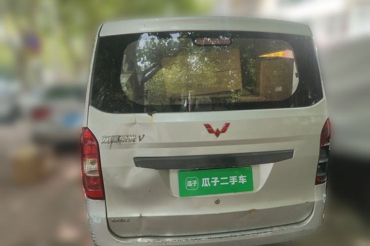 Used Wuling Rongguang V 2016 1.2L Practical Model Non-Power-Assisted Rear