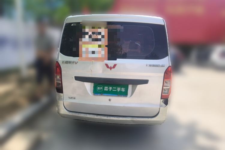 Used Wuling Rongguang V 2016 1.5L Practical Version Non-Power-Assisted Rear