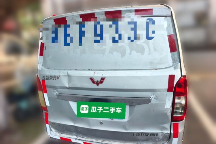 Used Wuling Rongguang V 2016 1.5L Practical Version Rear