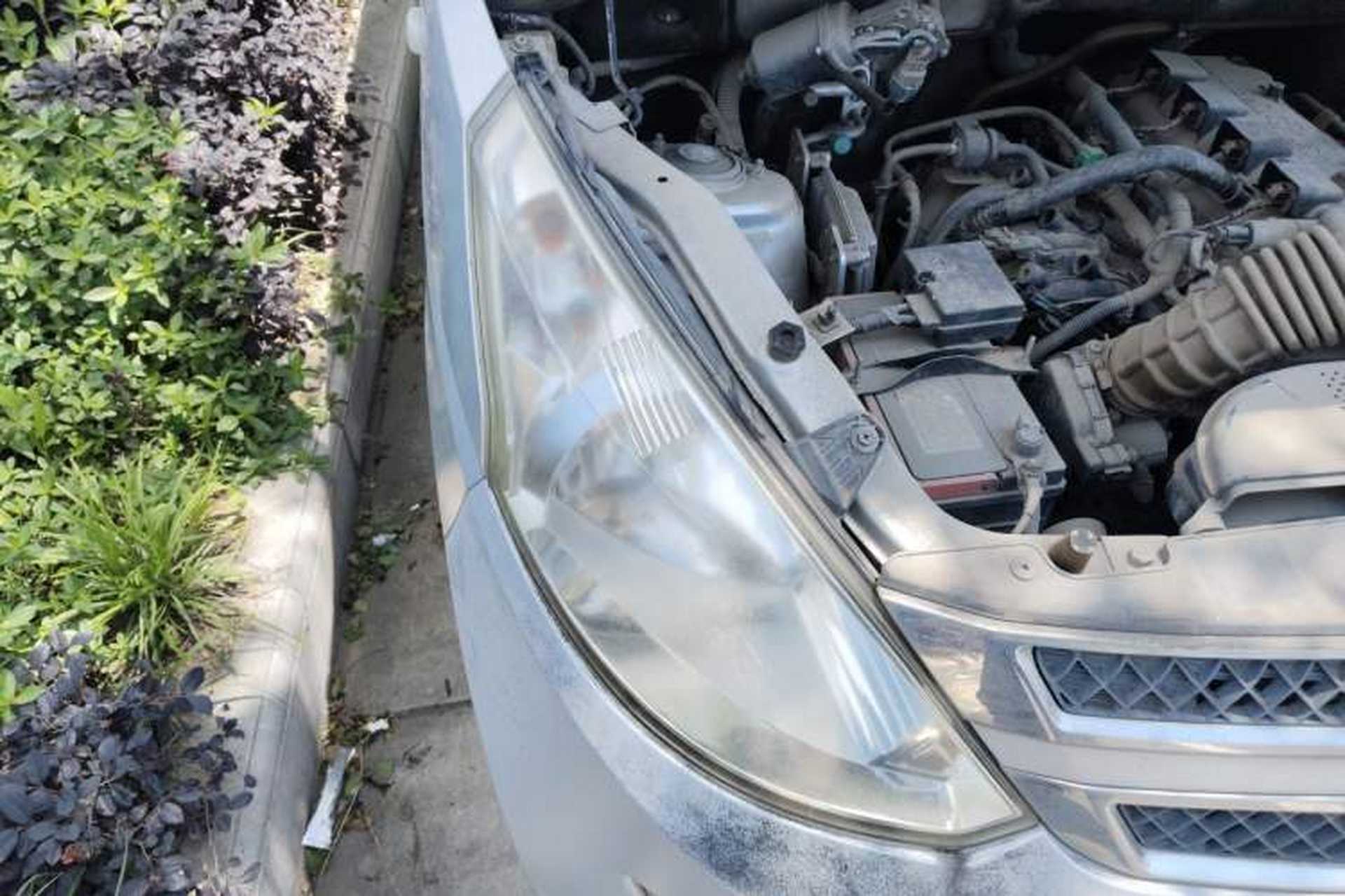 Used Wuling Rongguang V 2016 1.5L Standard Version Right Front Headlight