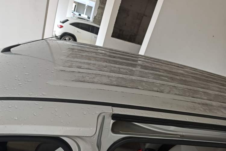 Used Wuling Rongguang V 2016 1.5L Standard Version Roof
