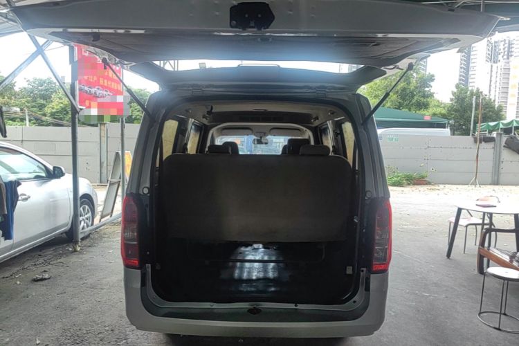 Used Wuling Rongguang V 2016 1.5L Standard Version Trunk