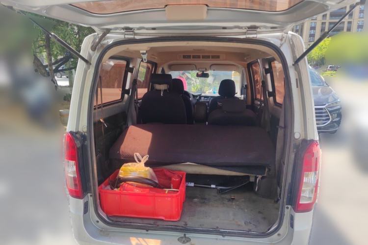 Used Wuling Rongguang V 2016 1.5L Standard Version Trunk