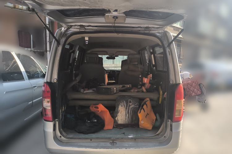 Used Wuling Rongguang V 2016 1.5L Standard Version Trunk