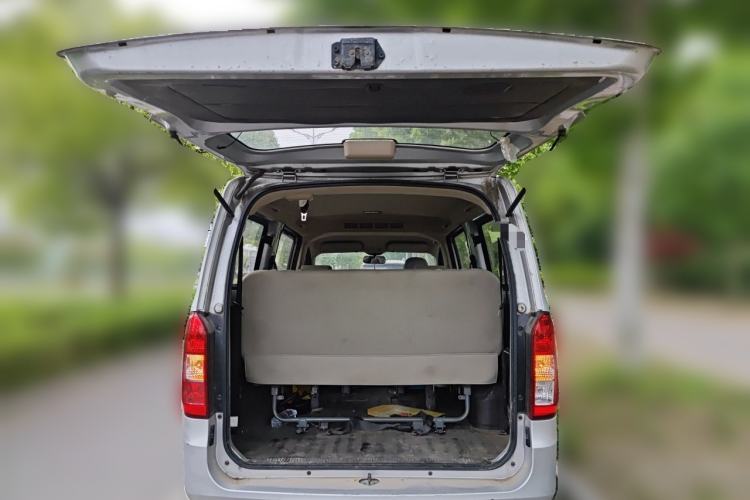 Used Wuling Rongguang V 2016 1.5L Standard Version Trunk