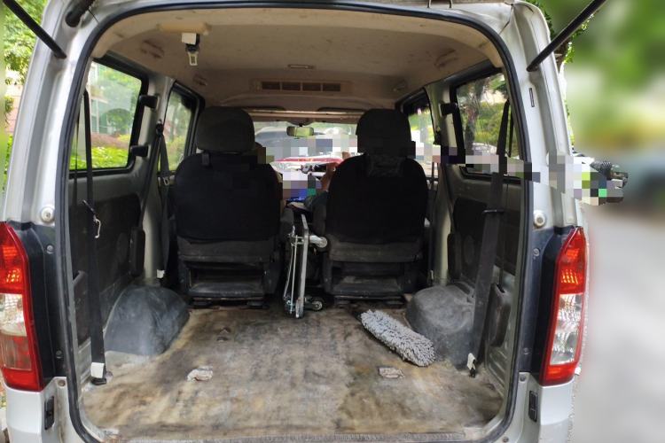 Used Wuling Rongguang V 2016 1.5L Standard Version Trunk