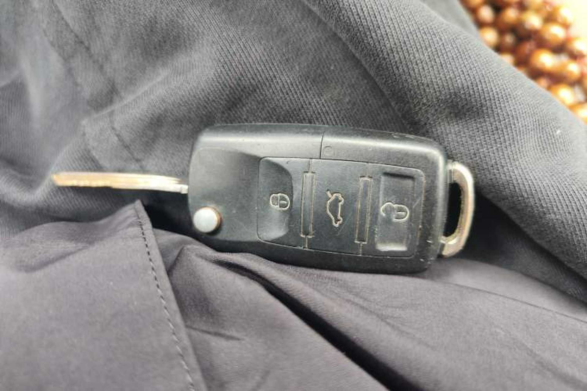 Used Wuling Rongguang V 2016 1.5L Standard Version Vehicle Key