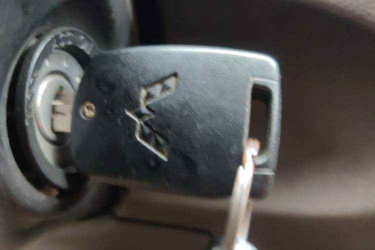 Used Wuling Rongguang V 2016 1.5L Standard Version Vehicle Key