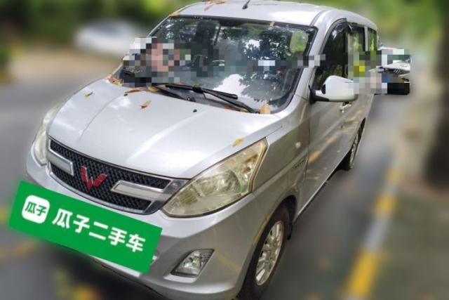 Used Wuling Rongguang V 2016 1.5L Standard Version