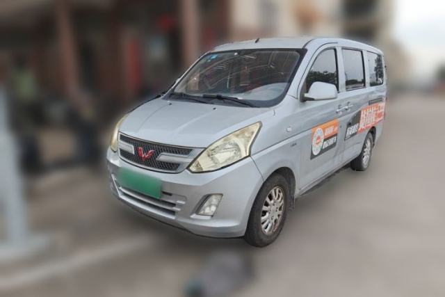Used Wuling Rongguang V 2016 1.5L Standard Version