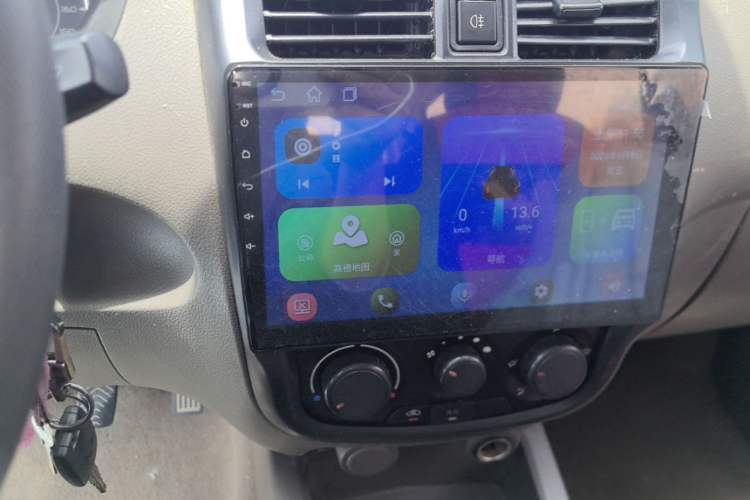 Used Wuling Rongguang V 2016 1.5L Practical Version Non-Power-Assisted Audio And AC Panel