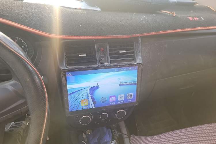 Used Wuling Rongguang V 2016 1.5L Standard Version Audio And AC Panel
