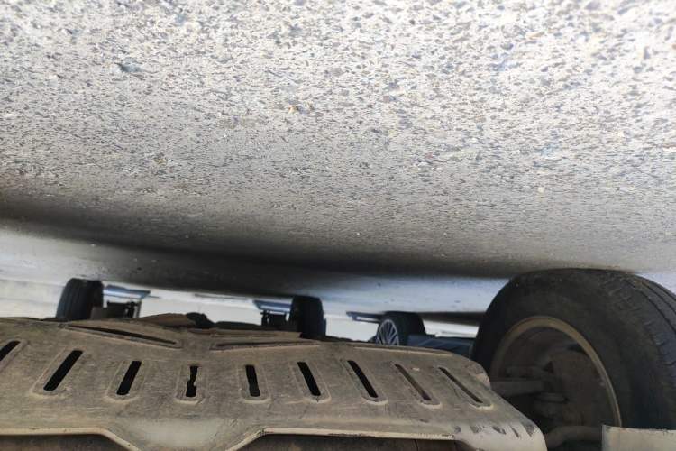 Used Wuling Rongguang V 2016 1.2L Standard Version Chassis Front