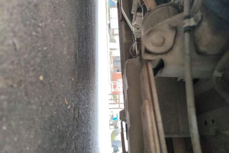Used Wuling Rongguang V 2016 1.2L Practical Version Chassis Front Left