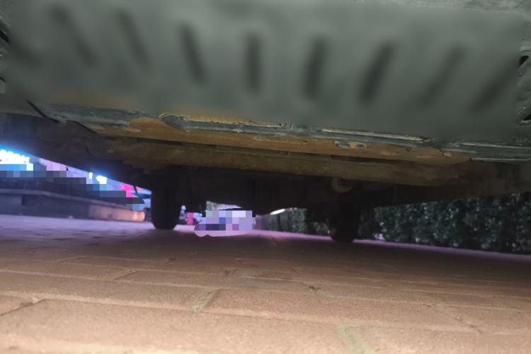 Used Wuling Rongguang V 2016 1.5L Practical Version Non-Power-Assisted Chassis Front