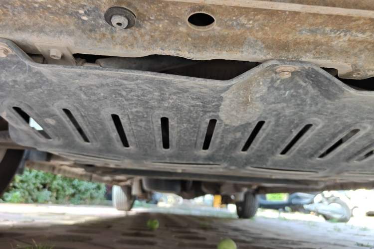Used Wuling Rongguang V 2016 1.5L Standard Version Chassis Front