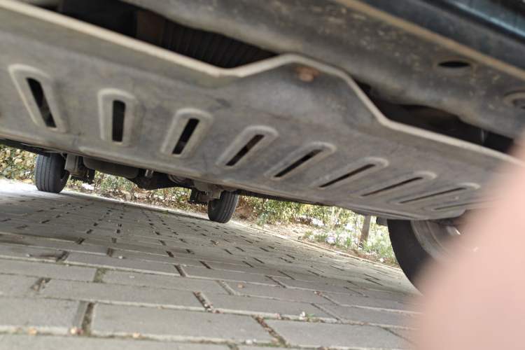 Used Wuling Rongguang V 2016 1.5L Standard Version Chassis Front