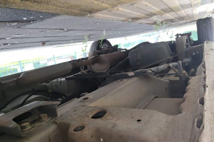 Used Wuling Rongguang V 2016 1.5L Standard Version Chassis Front Right