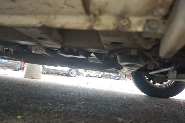 Used Wuling Rongguang V 2016 1.5L Standard Version Chassis Front Right
