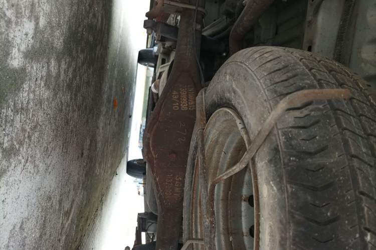 Used Wuling Rongguang V 2016 1.5L Standard Version Chassis Rear