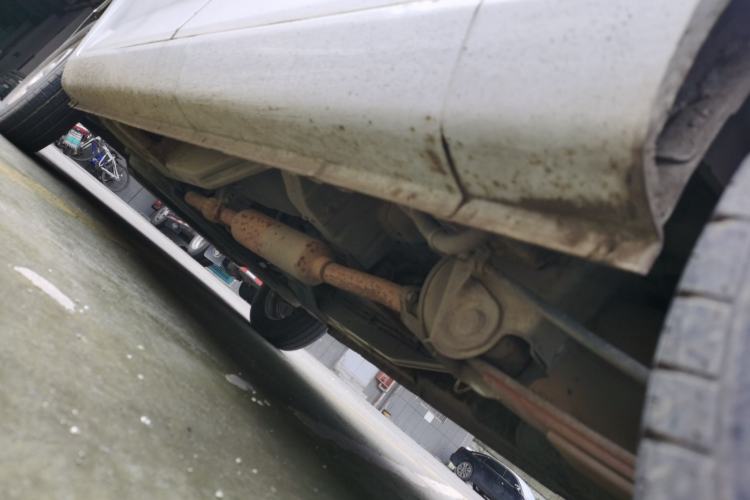Used Wuling Rongguang V 2016 1.5L Standard Version Chassis Rear Left
