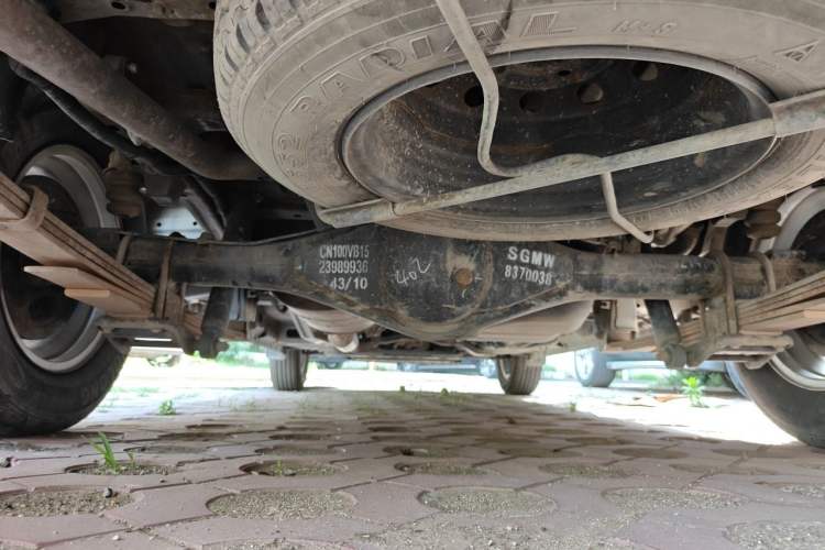 Used Wuling Rongguang V 2016 1.5L Standard Version Chassis Rear