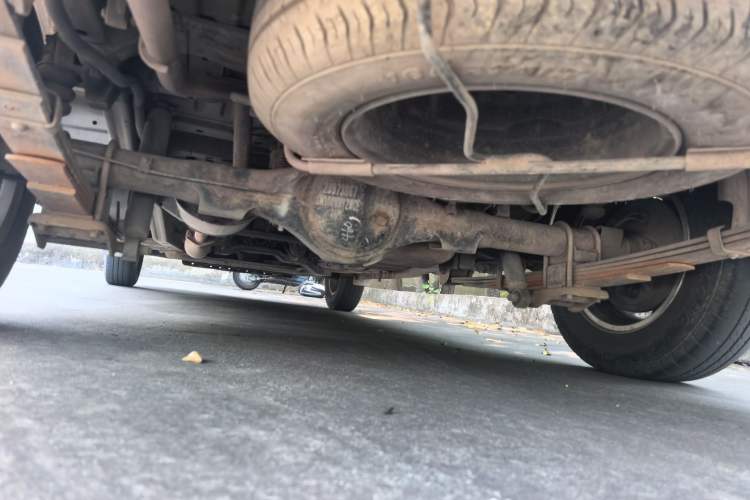 Used Wuling Rongguang V 2016 1.2L Standard Version Chassis Rear