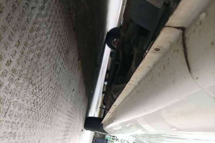 Used Wuling Rongguang V 2016 1.5L Standard Version Chassis Rear Right