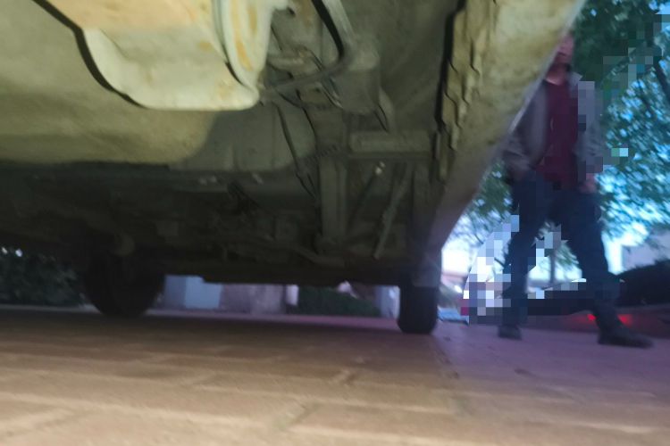 Used Wuling Rongguang V 2016 1.5L Practical Version Non-Power-Assisted Chassis Rear Right