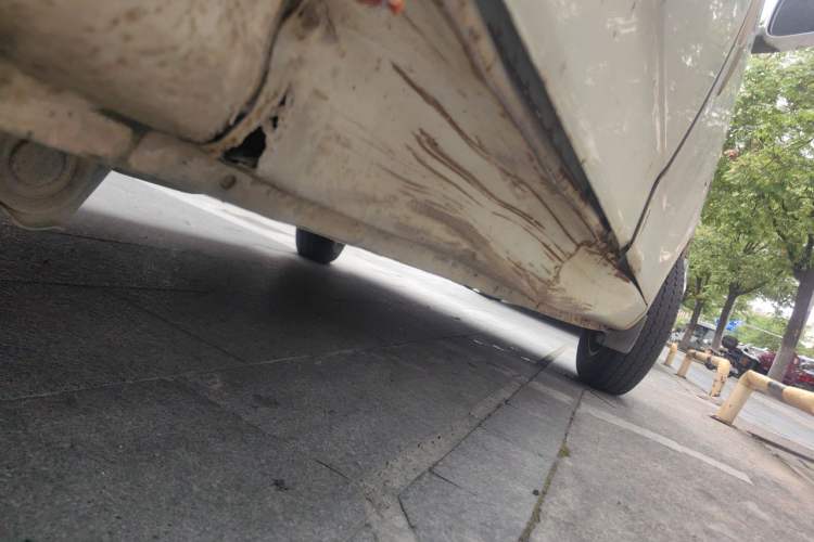 Used Wuling Rongguang V 2016 1.5L Standard Version Chassis Rear Right