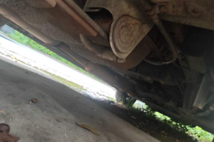 Used Wuling Rongguang V 2016 1.5L Standard Version Chassis Rear Right