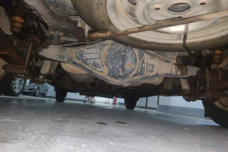 Used Wuling Rongguang V 2016 1.5L Standard Version Chassis Rear