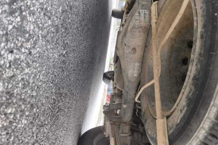 Used Wuling Rongguang V 2016 1.5L Standard Version Chassis Rear