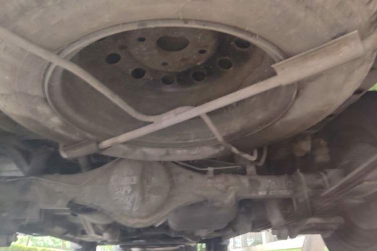Used Wuling Rongguang V 2016 1.2L Practical Version Chassis Rear