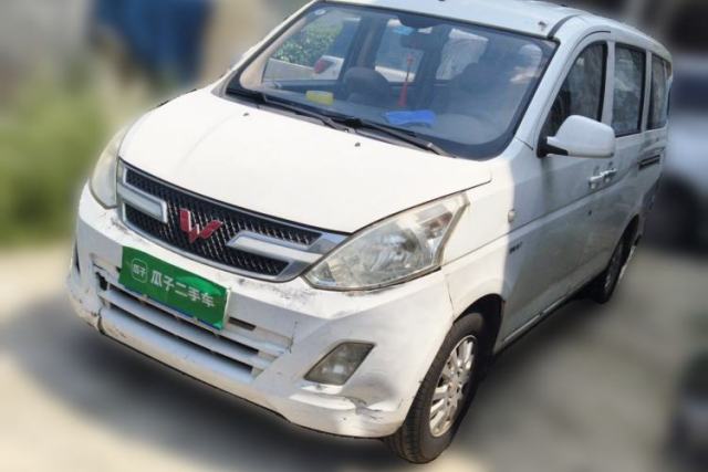 Used Wuling Rongguang V 2016 1.5L Standard Version