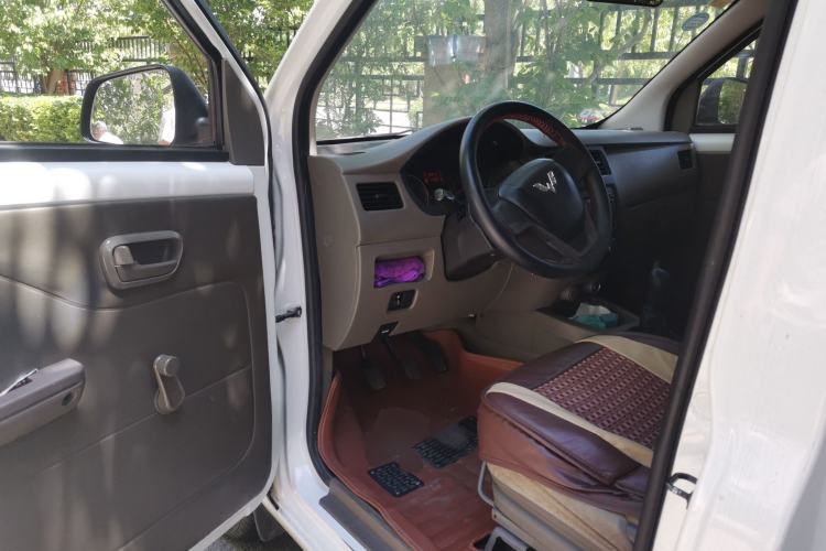 Used Wuling Rongguang V  Driver Seat